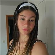 Soy una chica de 16 años que busca dar clases particulares de inglés a niños desde tercero de primaria hasta tercero de la ESO